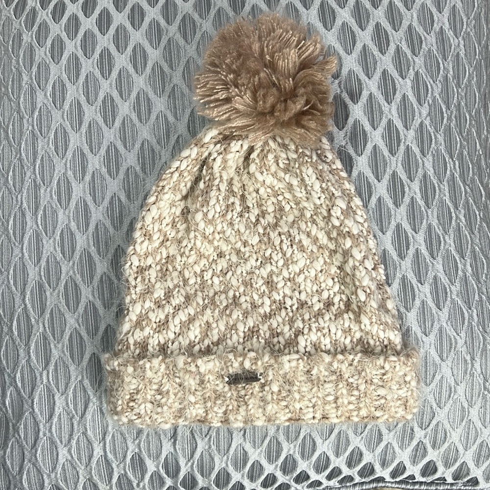 Butter soft knit crochet Pom Pom stocking cap beanie rolled brim eyelash yarn
